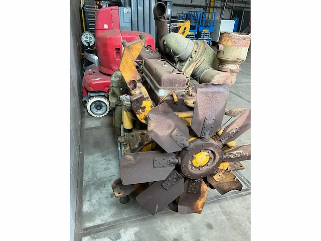Caterpillar d342 dieselmotor - afbeelding 5 van  9