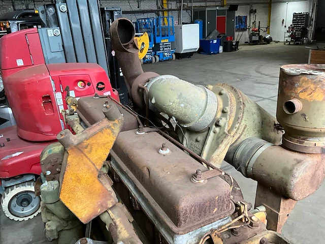 Caterpillar d342 dieselmotor - afbeelding 7 van  9