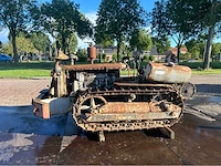 Caterpillar d4 bulldozer - afbeelding 1 van  13