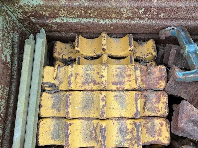 Caterpillar d6 rupsonderdelen - afbeelding 8 van  8