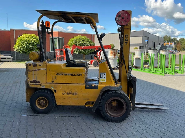 Caterpillar v60b vorkheftruck - afbeelding 25 van  25