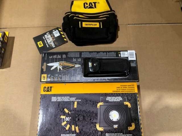 Caterpillar zaklampen, werklampen, messen, powerbanks, gereedschapstasjes en multitools (77x) - afbeelding 8 van  9