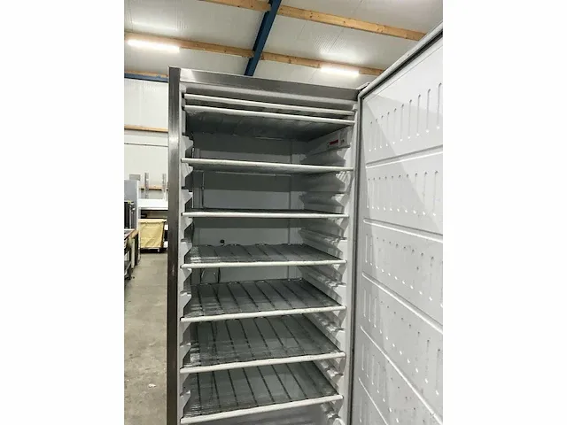 Catertech gs711 es rvs vrieskast - afbeelding 4 van  5