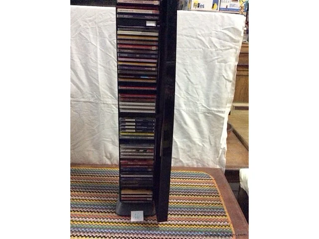 Cd toren + cd's - afbeelding 1 van  4