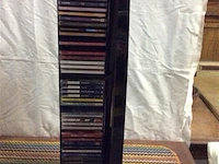 Cd toren + cd's - afbeelding 1 van  4