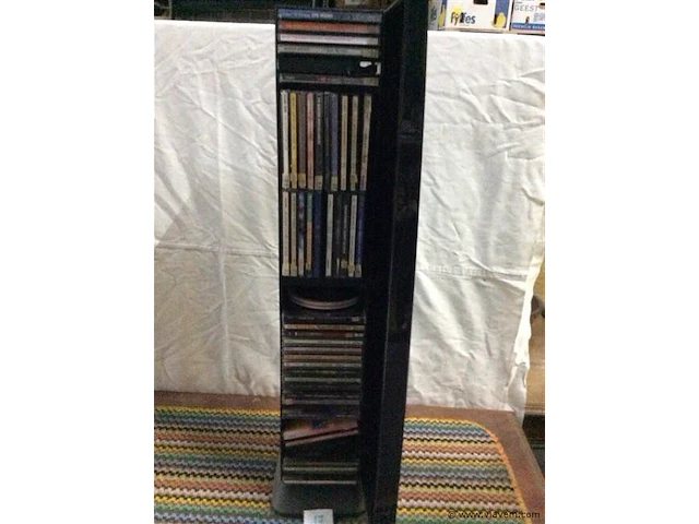 Cd toren + cd's - afbeelding 1 van  4