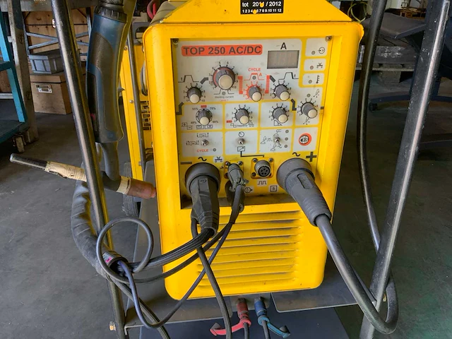 Cea matrix 250 ac/dc tig-lasmachine - afbeelding 3 van  8