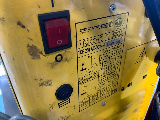 Cea matrix 250 ac/dc tig-lasmachine - afbeelding 6 van  8