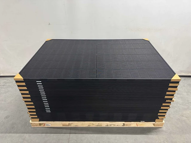 Cecep - set van 24 zonnepanelen (405 wp) met sungrow 8.0k omvormer - afbeelding 2 van  9