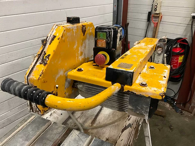Cedima steenzaagmachine - afbeelding 3 van  6