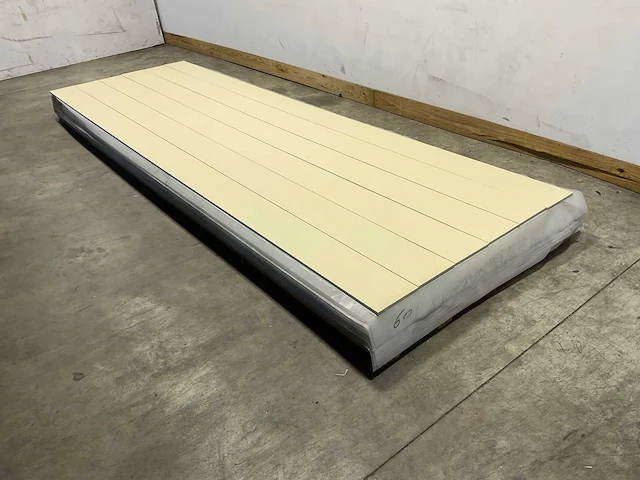 Cedral gevelstrook - brandklasse a2 - zandgeel - 360x18,6x1,2 cm (60x) - afbeelding 1 van  5