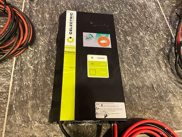 Celectric - 24v 60a - acculaders - 2017 - afbeelding 2 van  3