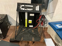 Celectric - 24v 60a - acculaders - afbeelding 1 van  3