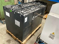 Celectric 24/4 pzs 620 tractie batterij (2x) - afbeelding 1 van  4