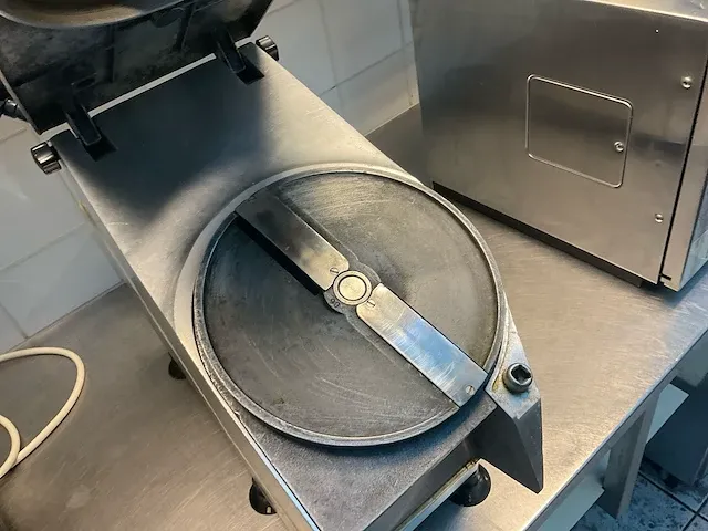 Celme chef 300 groente snijmachine - afbeelding 6 van  8