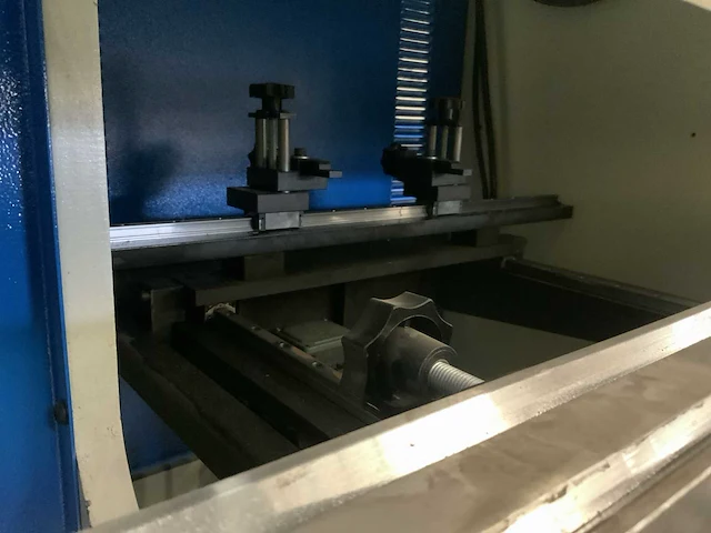 Cemax cnc kantbank - afbeelding 13 van  17