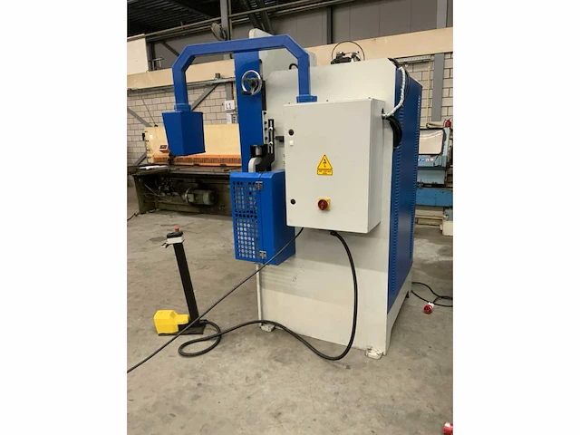 Cemax cnc kantbank - afbeelding 16 van  17
