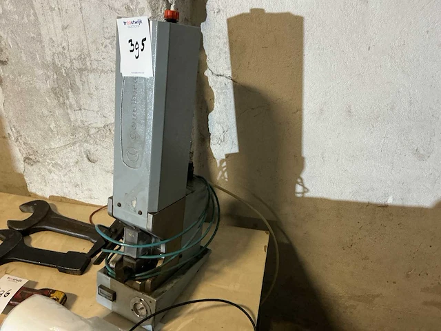 Cembre hydraulische kabelschoen pers - afbeelding 3 van  3