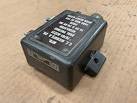 C.e.niehoff & co 76761-n3221 regulator - afbeelding 4 van  5