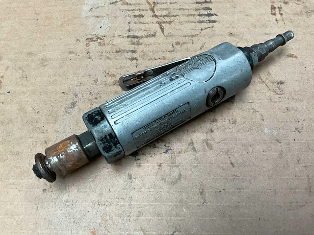 Central pneumatic stiftslijper - afbeelding 1 van  3
