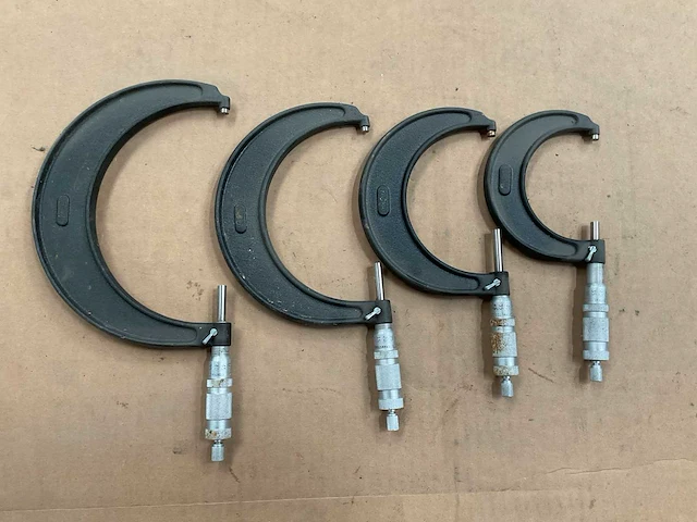 Central tool co. micrometer set - afbeelding 1 van  4