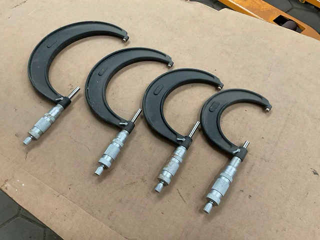 Central tool co. micrometer set - afbeelding 3 van  4