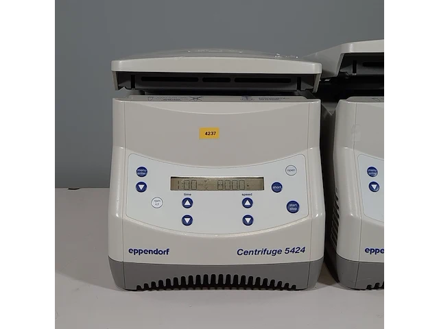 Centrifuge, eppendorf, centrifuge 5424 - afbeelding 8 van  15
