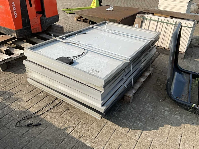 Centrosolar zonnepanelen (10x) - afbeelding 1 van  5
