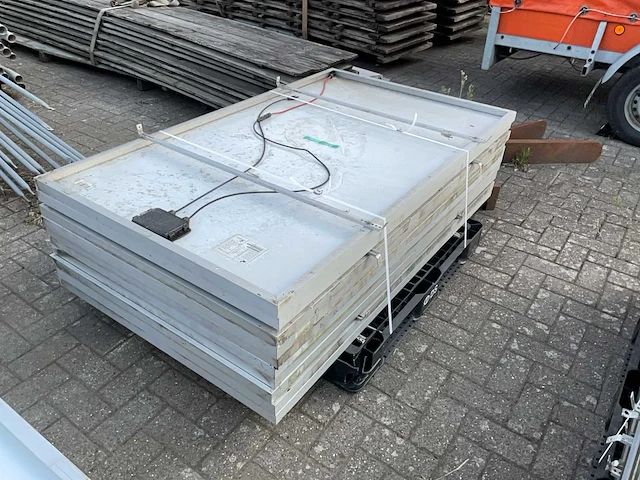 Centrosolar zonnepanelen met steunen (10x) - afbeelding 2 van  7