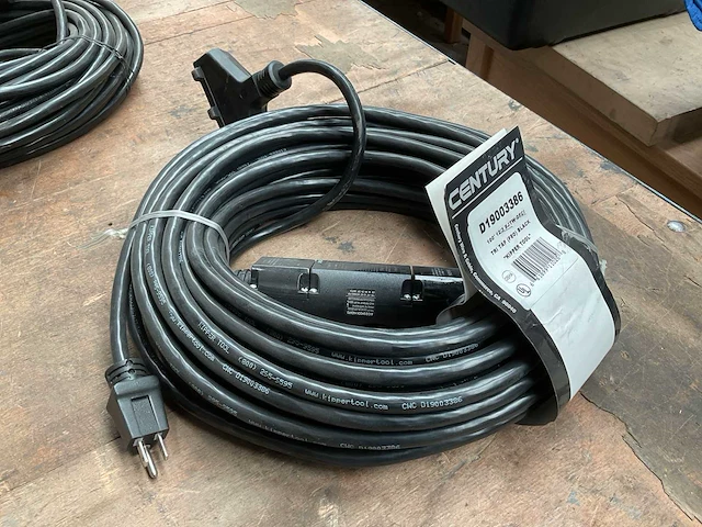 Century d19003386 tri tap - afbeelding 1 van  3