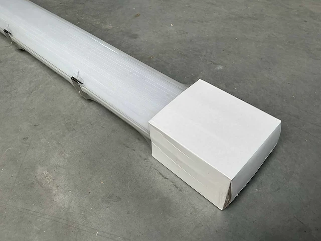 Ceotis coli-etc-60-150pc led waterproof batten (4x) - afbeelding 1 van  4