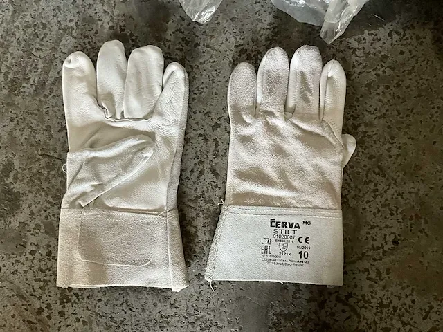 Cerva stilt werkhandschoen size 10 (60x) - afbeelding 3 van  3