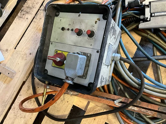 Ces a 3139 puntlasmachine - afbeelding 3 van  8