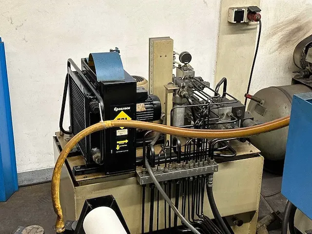 Cetos - bub40 a/300 - rondslijpmachine - 1997 - afbeelding 15 van  30