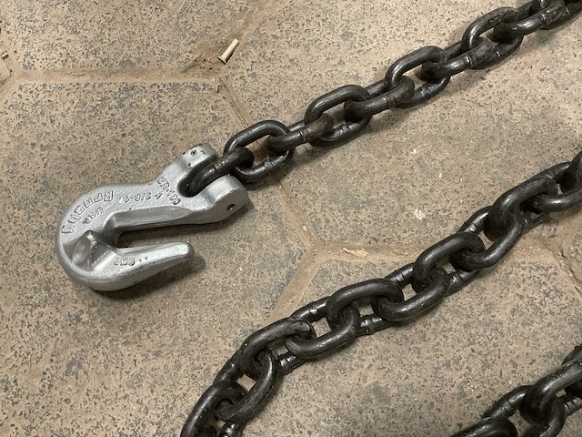 Chain - afbeelding 4 van  4