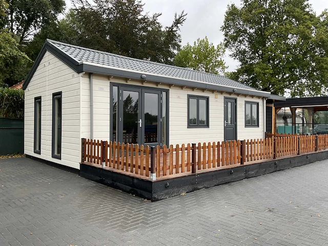 Chalet - afbeelding 1 van  60