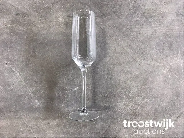 Champagne glas - afbeelding 2 van  2