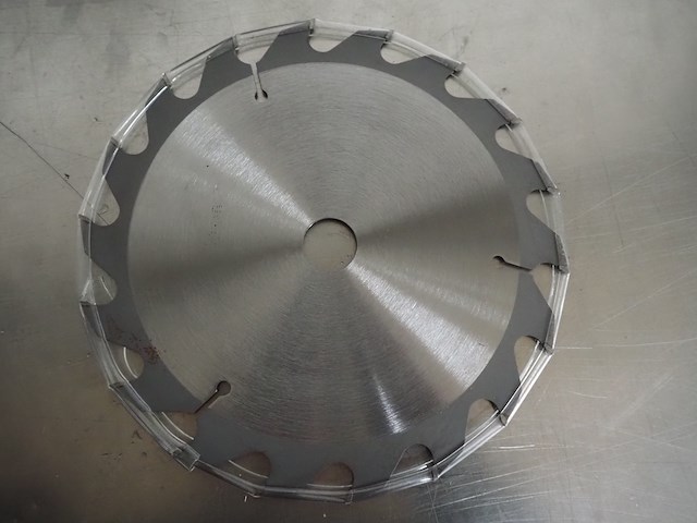 Champion - afbeelding 10 van  10