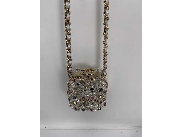 Chanel - cruise 2023, mini evening bag - afbeelding 1 van  5