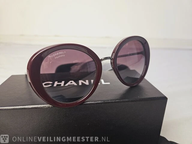 Chanel zonnebril - polarized - volledige set - afbeelding 1 van  8