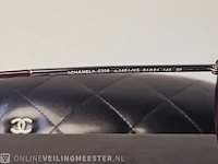 Chanel zonnebril - polarized - volledige set - afbeelding 7 van  8