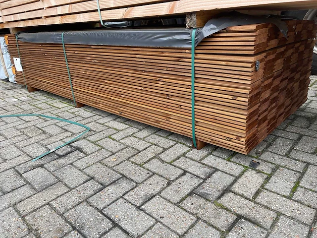 Channelsiding bruin geïmpregneerd 3000x140x18mm (118x) - afbeelding 4 van  4