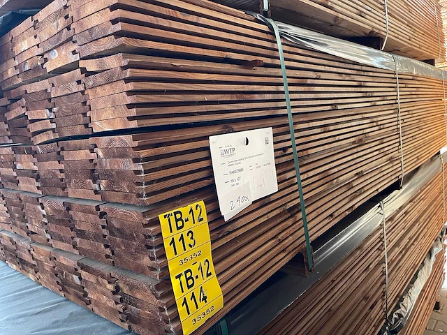 Channelsiding bruin geïmpregneerd 3000x140x18mm (120x) - afbeelding 2 van  3