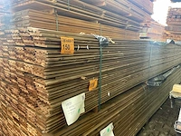 Channelsiding bruin geïmpregneerd 5400x140x18mm (105x) - afbeelding 2 van  3