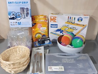 Cha,pagneglazen, keuken accessoires, spel etc. (d1604) - afbeelding 2 van  3