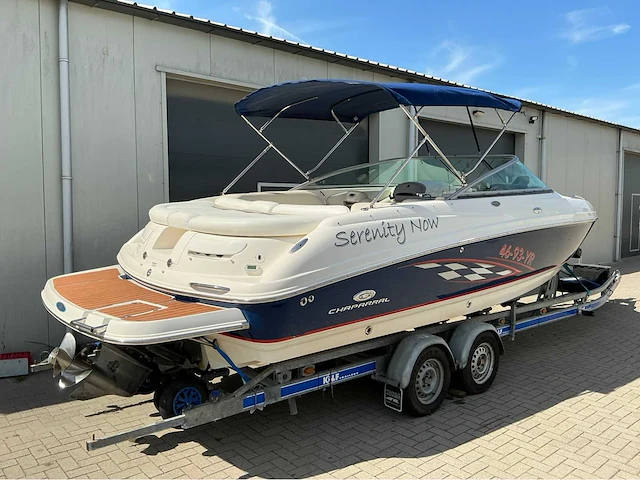 Chaparral 246 ssi speedboot met kalf trailer - afbeelding 7 van  57