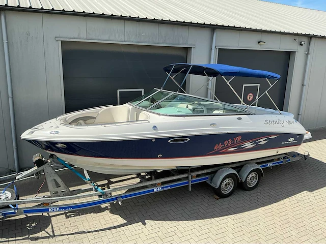 Chaparral 246 ssi speedboot met kalf trailer - afbeelding 23 van  57