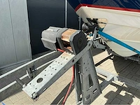 Chaparral 246 ssi speedboot met kalf trailer - afbeelding 47 van  57