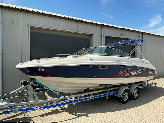 Chaparral 246 ssi speedboot met kalf trailer - afbeelding 45 van  57