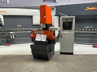 Charmilles - 1993 - roboform 20 - draadvonk- en erodeermachine - afbeelding 1 van  11